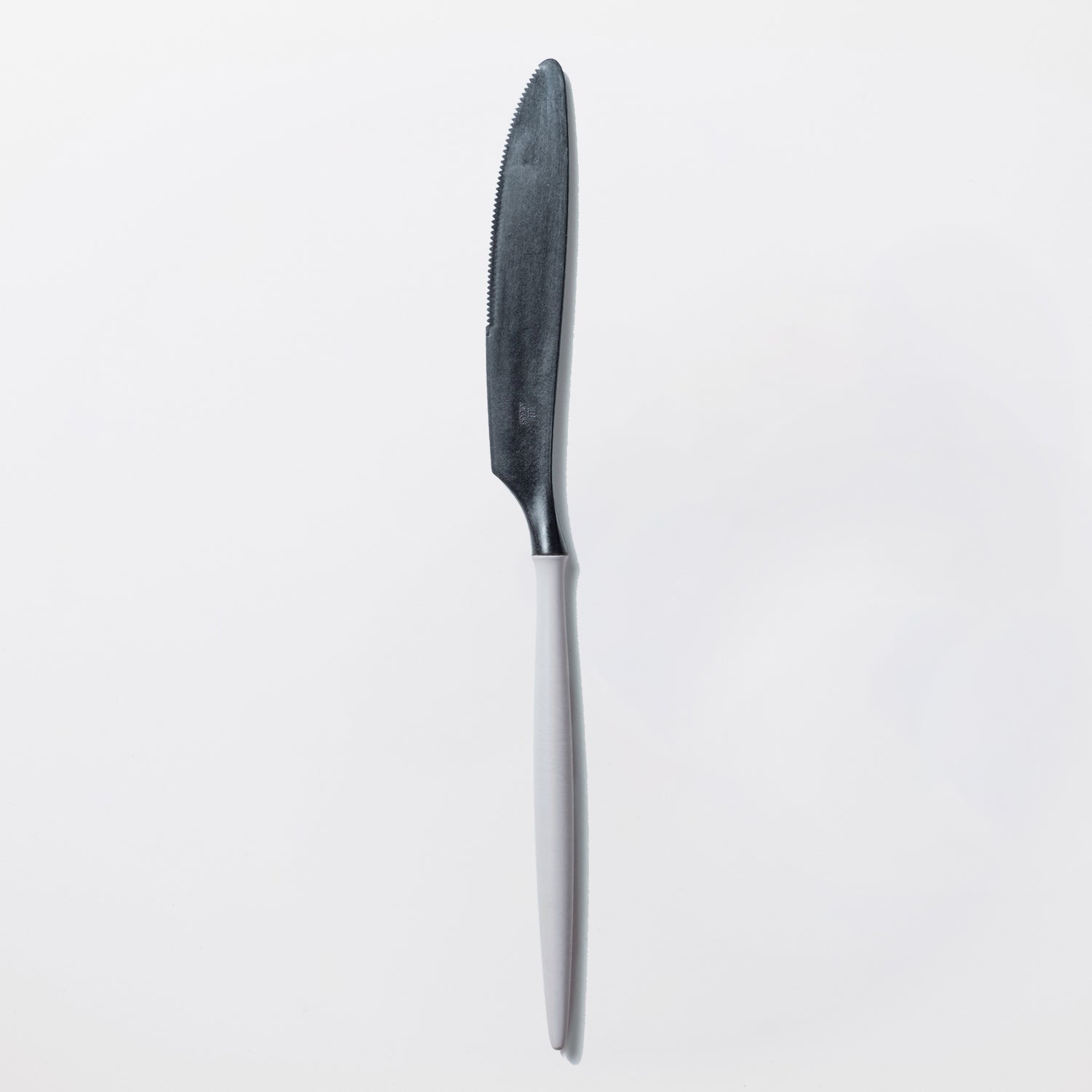 Knife (24cm)